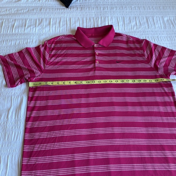 Nike Men’s Golf Tour Performance Dri Fit fuchsia & white striped shirt. XL - Picture 5 of 10